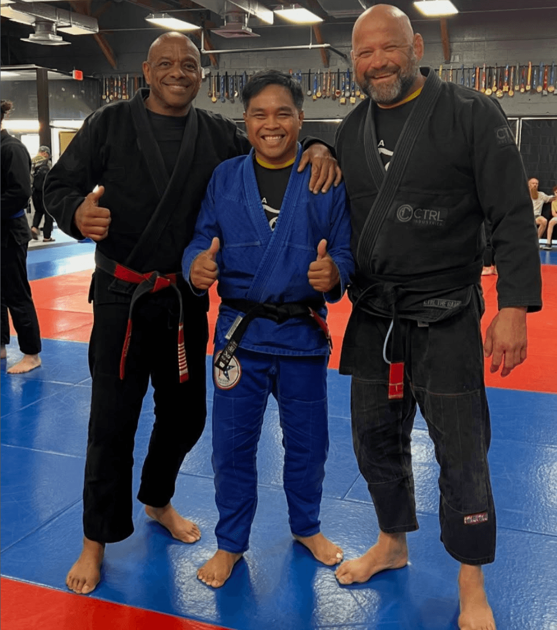 Professors Carlos Farias and Roberto Traven